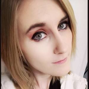 Meet your Posher, Alli